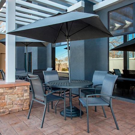 Fairfield Inn & Suites By Marriott Santa Fe Exterior photo